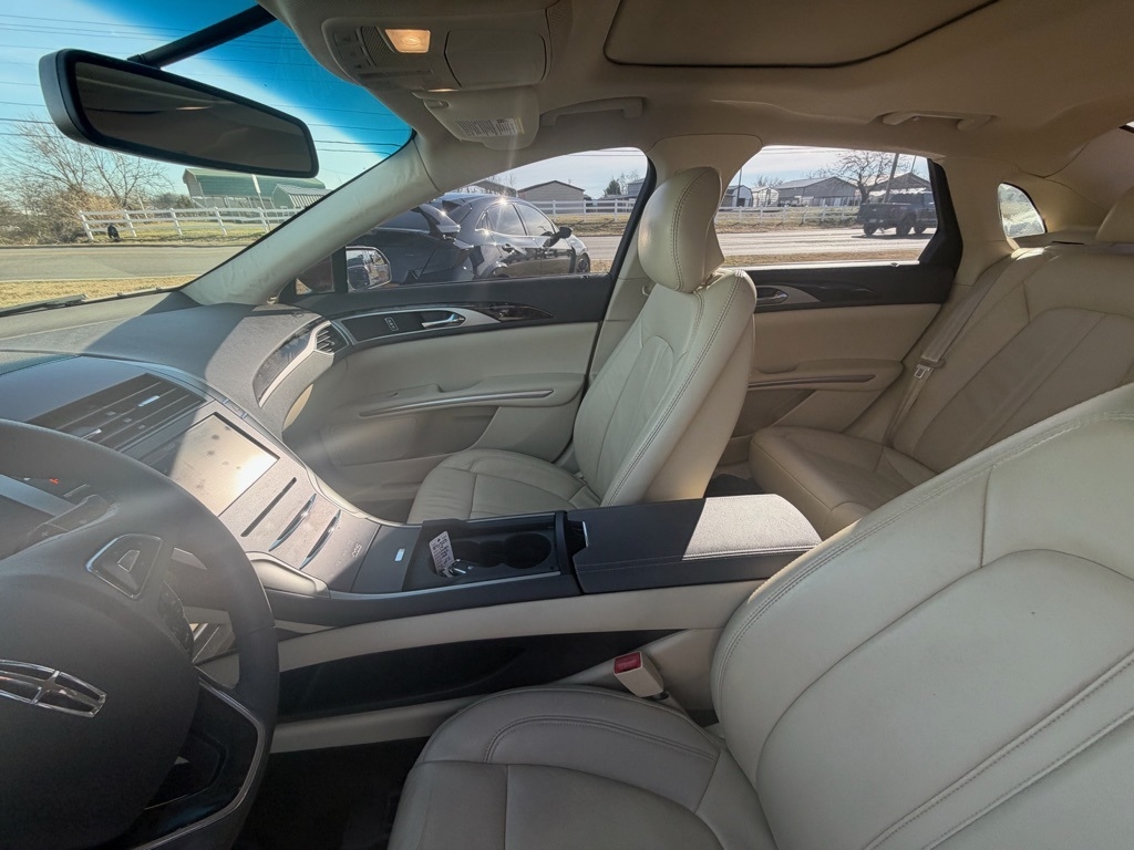 Lincoln MKZ FWD 2014