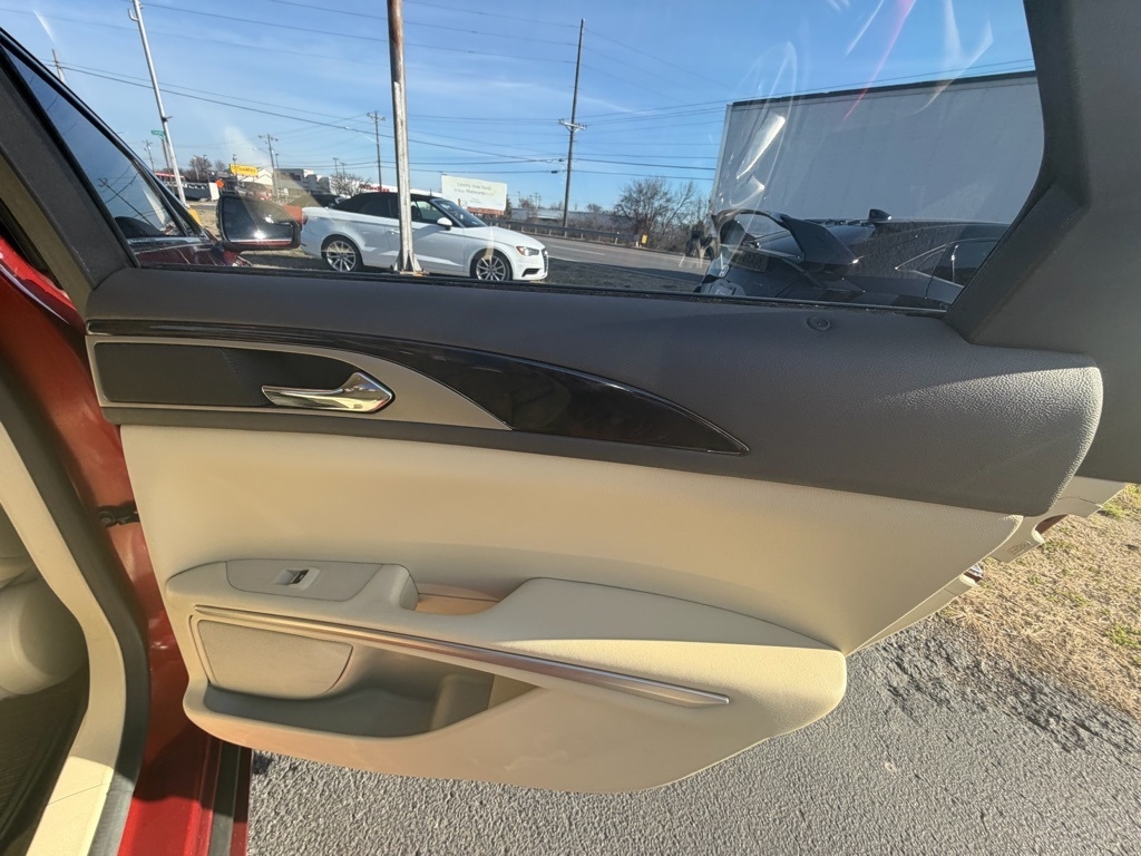 Lincoln MKZ FWD 2014