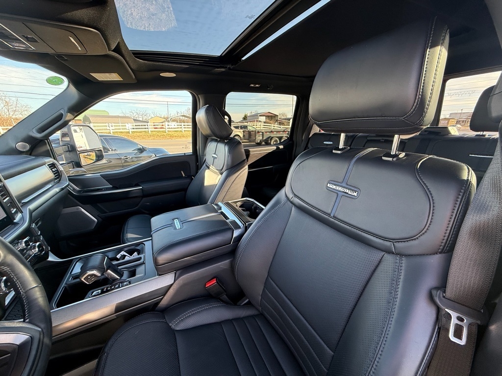 Ford F-150 Platinum SuperCrew 4WD 2024