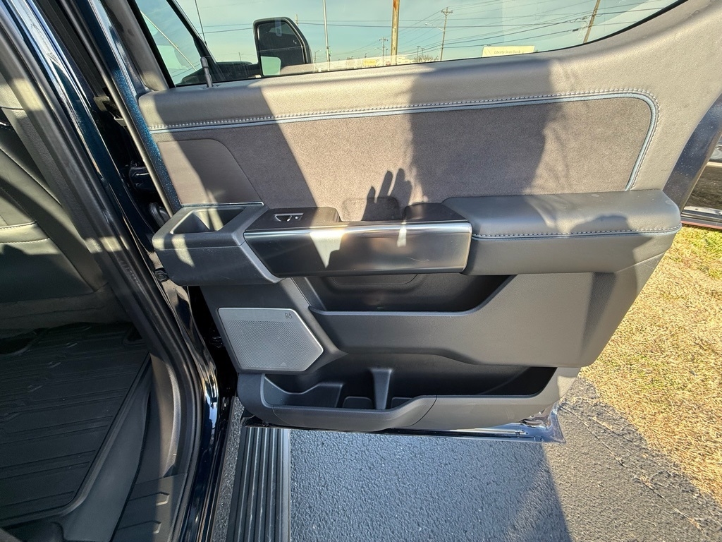 Ford F-150 Platinum SuperCrew 4WD 2024