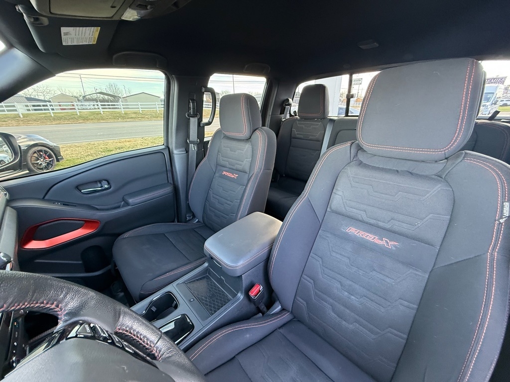 Nissan Frontier Crew Cab 4x2 PRO-X 2022