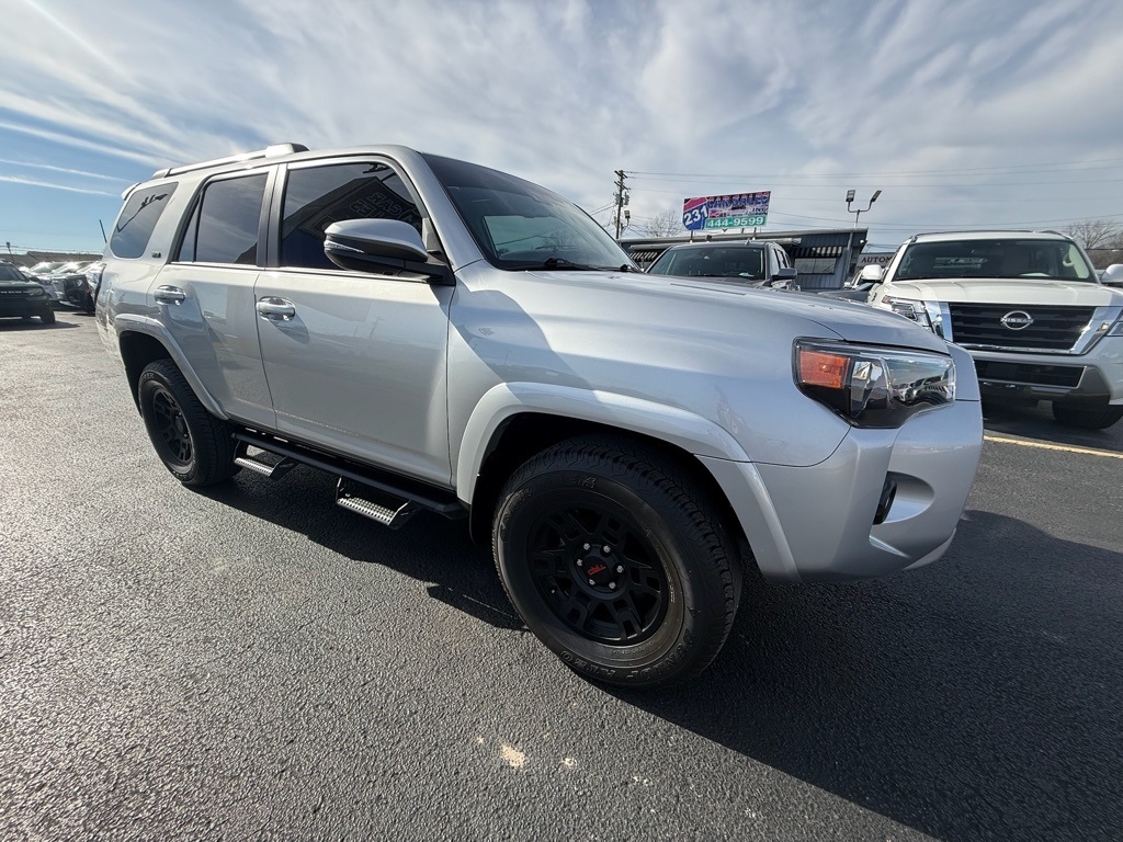 Toyota 4Runner SR5 Premium 4WD 2023