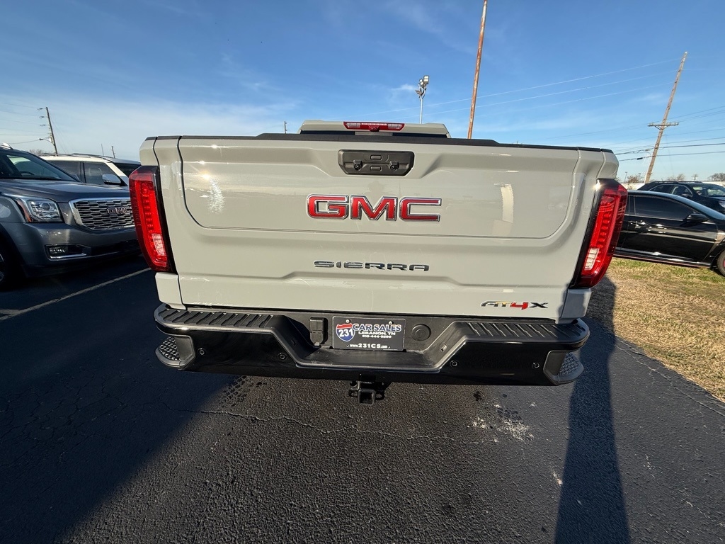 GMC Sierra 1500 AT4X Crew Cab 4WD 2025