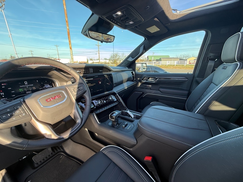 GMC Sierra 1500 AT4X Crew Cab 4WD 2025