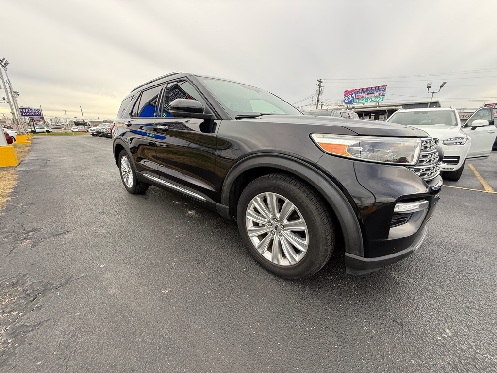 2020 Ford Explorer Limited's photo