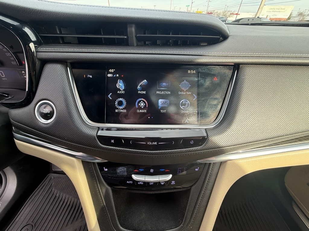 Cadillac XT5 Base AWD 2018