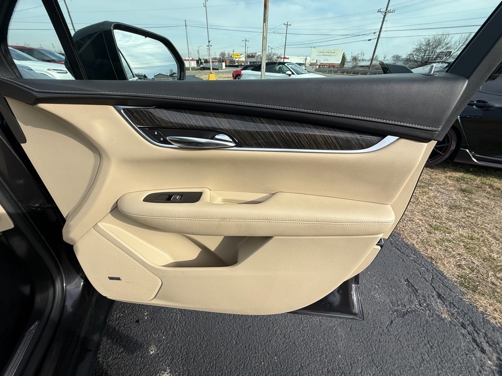 Cadillac XT5 Base AWD 2018