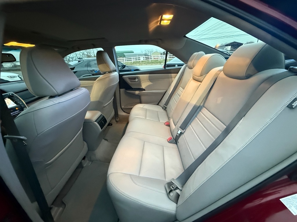 Toyota Camry SE 2015