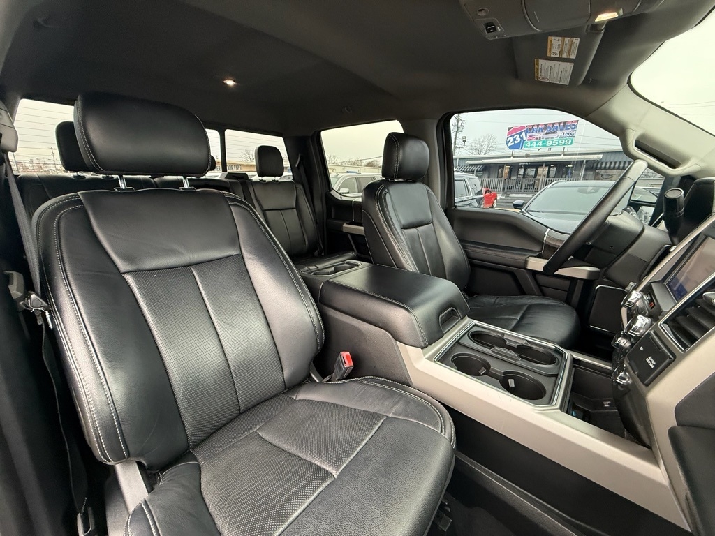 Ford F-250 SD Lariat Crew Cab 4WD 2020