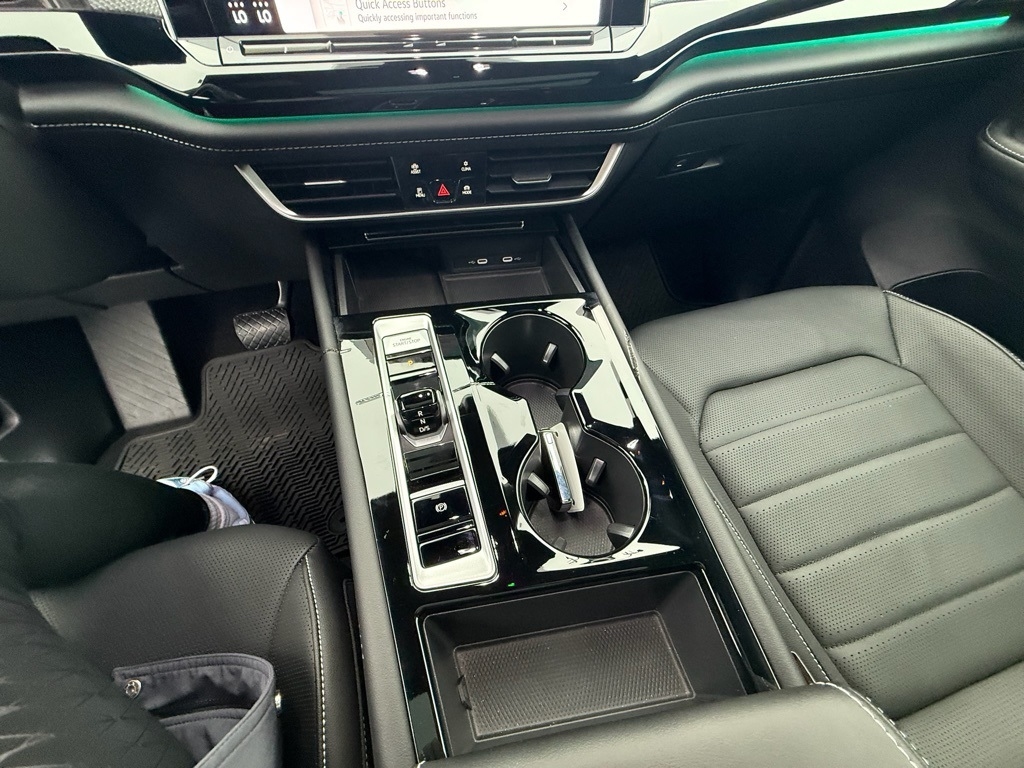 Volkswagen Atlas Cross Sport SEL 4MOTION 2024