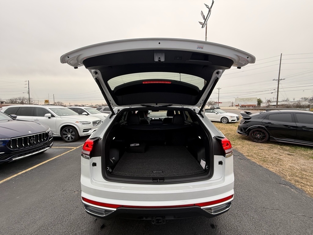 Volkswagen Atlas Cross Sport SEL 4MOTION 2024