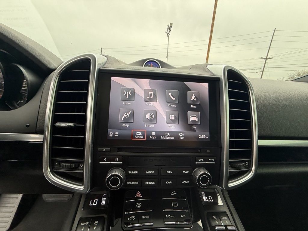 Porsche Cayenne Base 2018