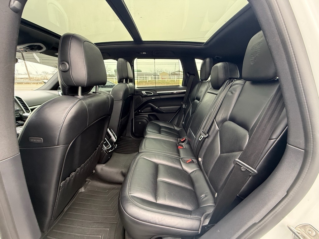 Porsche Cayenne Base 2018