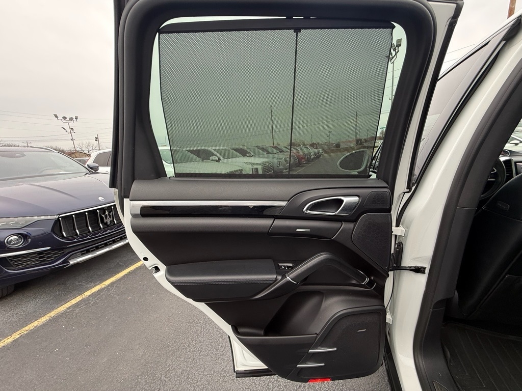 Porsche Cayenne Base 2018