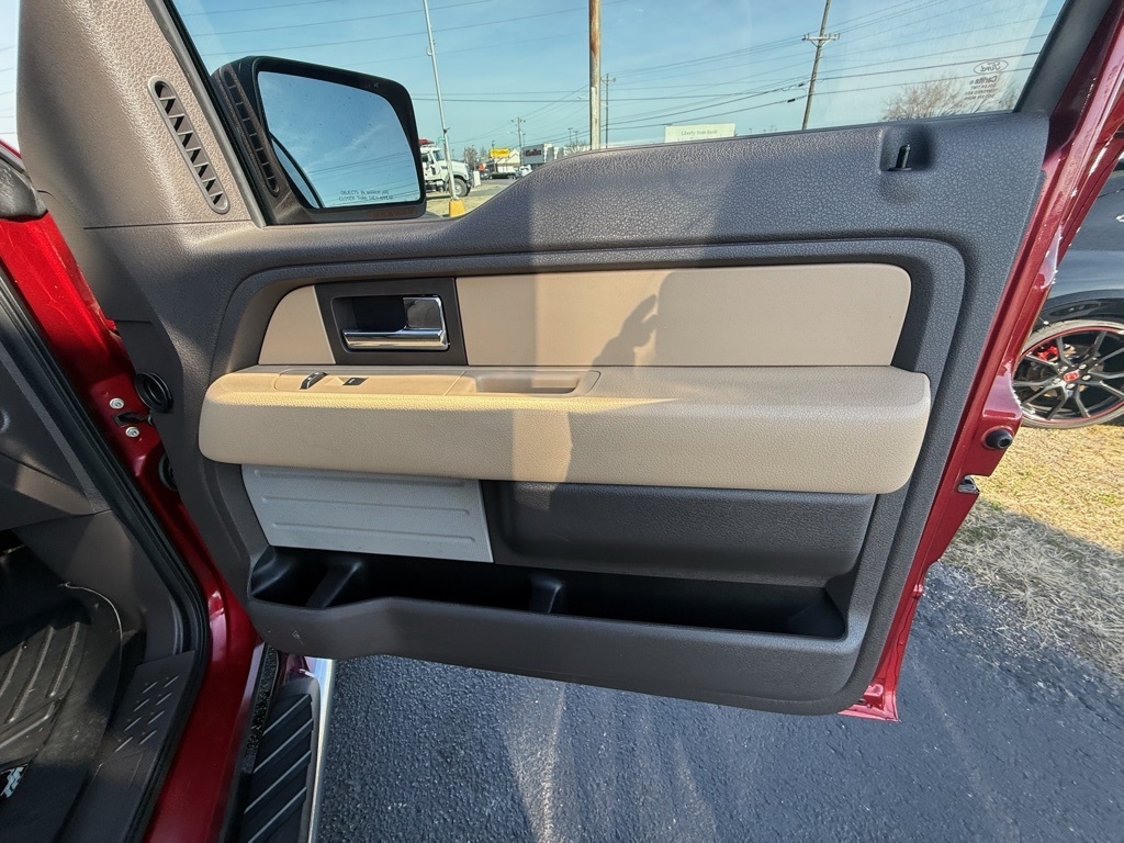 Ford F-150 XLT SuperCrew 4WD 2014