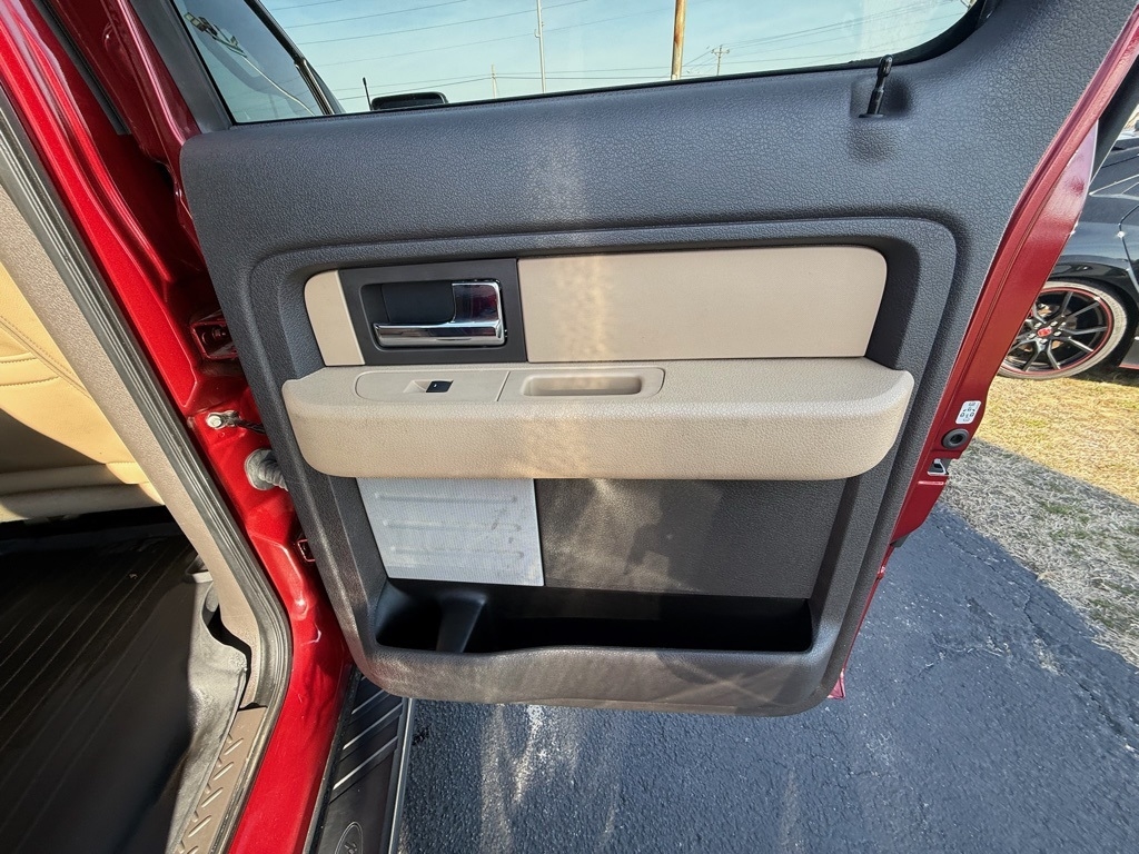 Ford F-150 XLT SuperCrew 4WD 2014