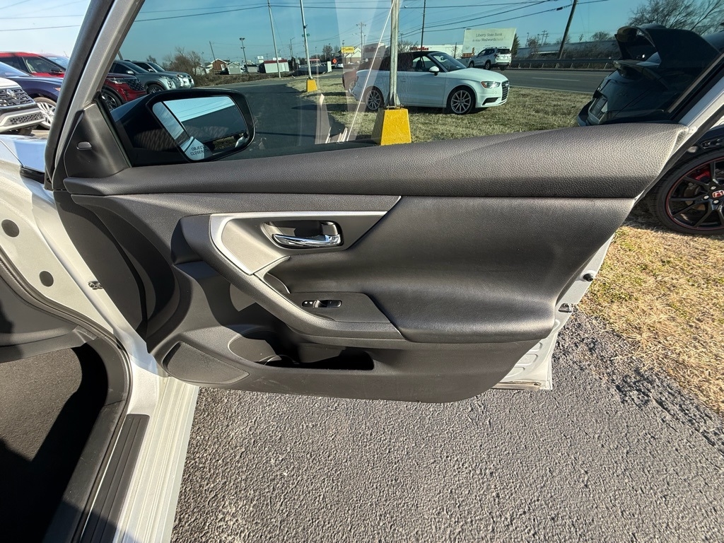 Nissan Altima 2.5 SV 2018