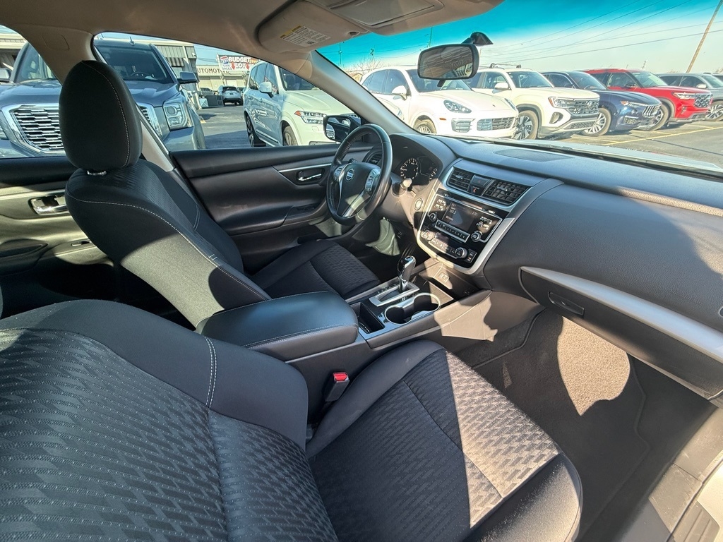 Nissan Altima 2.5 SV 2018