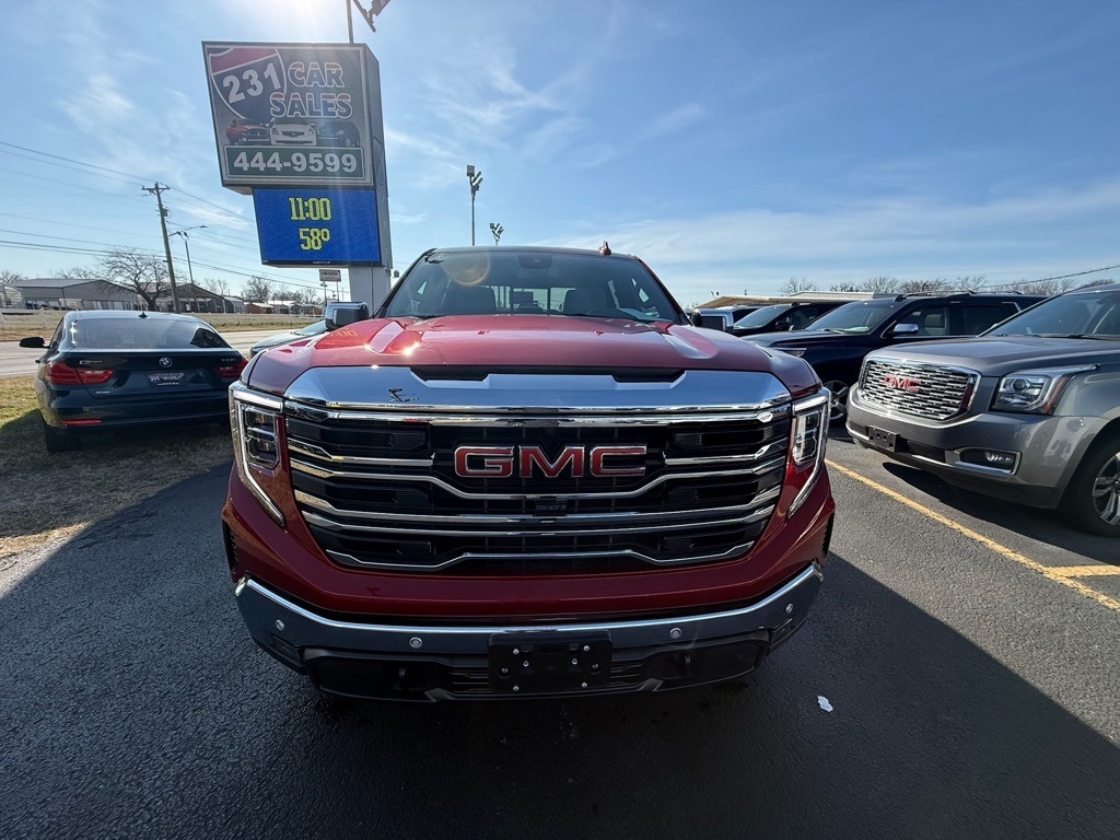 GMC Sierra 1500 SLT Crew Cab 4WD 2024