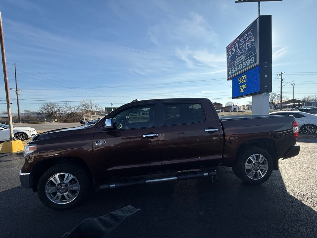 Toyota Tundra 1794 Edition Crew Max 4WD 5.7L V8 2017