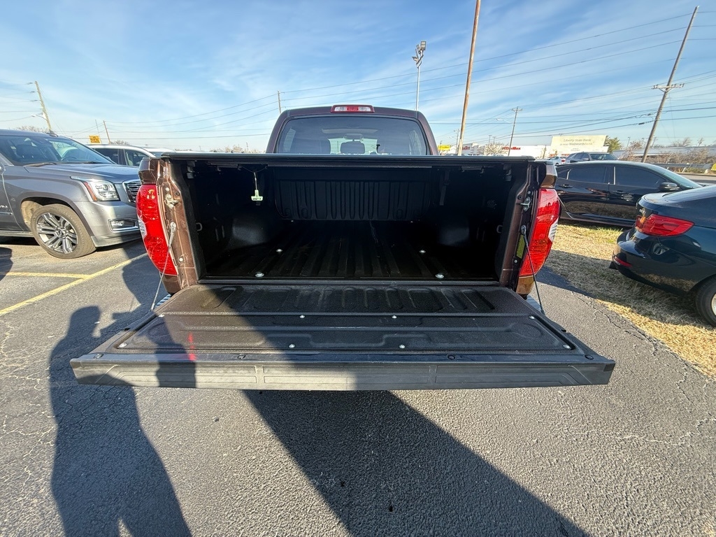 Toyota Tundra 1794 Edition Crew Max 4WD 5.7L V8 2017