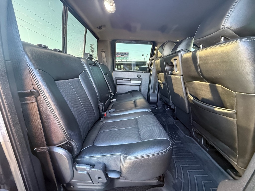 Ford F-250 SD Lariat Crew Cab 4WD 2015