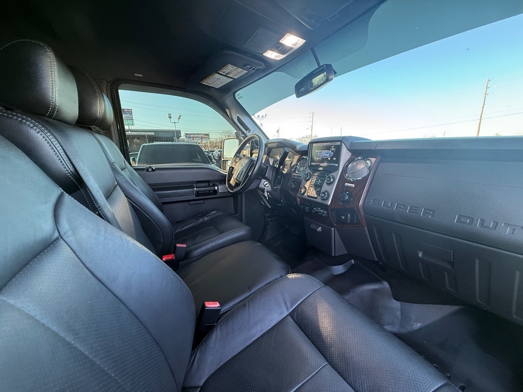 Ford F-250 SD Lariat Crew Cab 4WD 2015