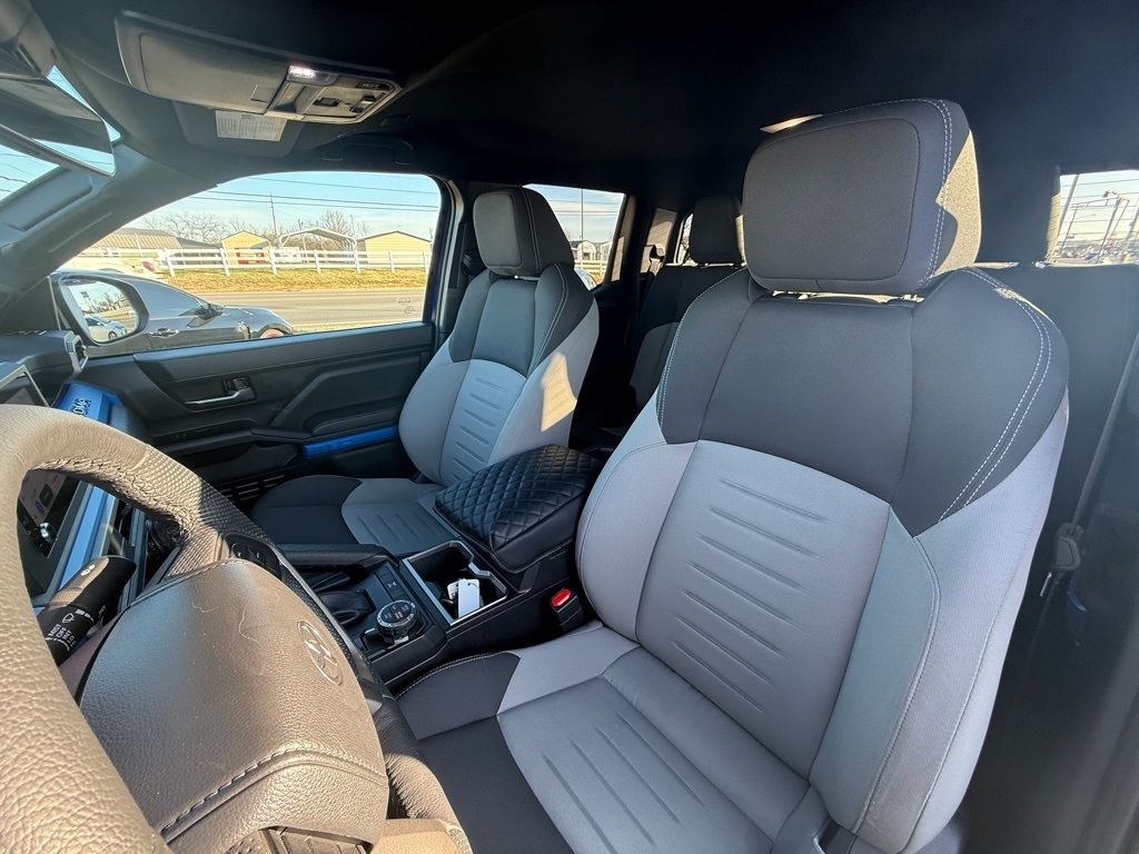 Toyota Tacoma TRD Sport Double Cab 4WD 2024