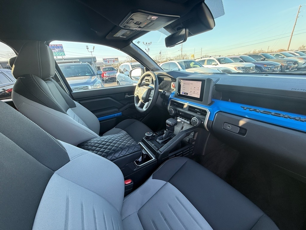 Toyota Tacoma TRD Sport Double Cab 4WD 2024