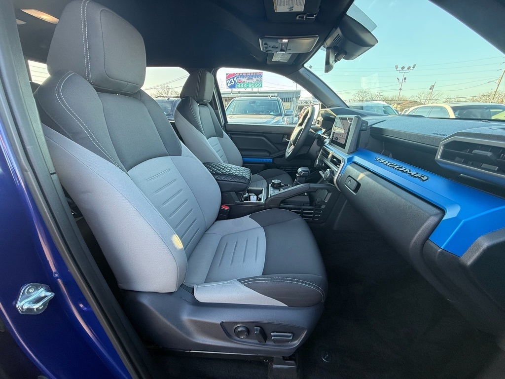 Toyota Tacoma TRD Sport Double Cab 4WD 2024