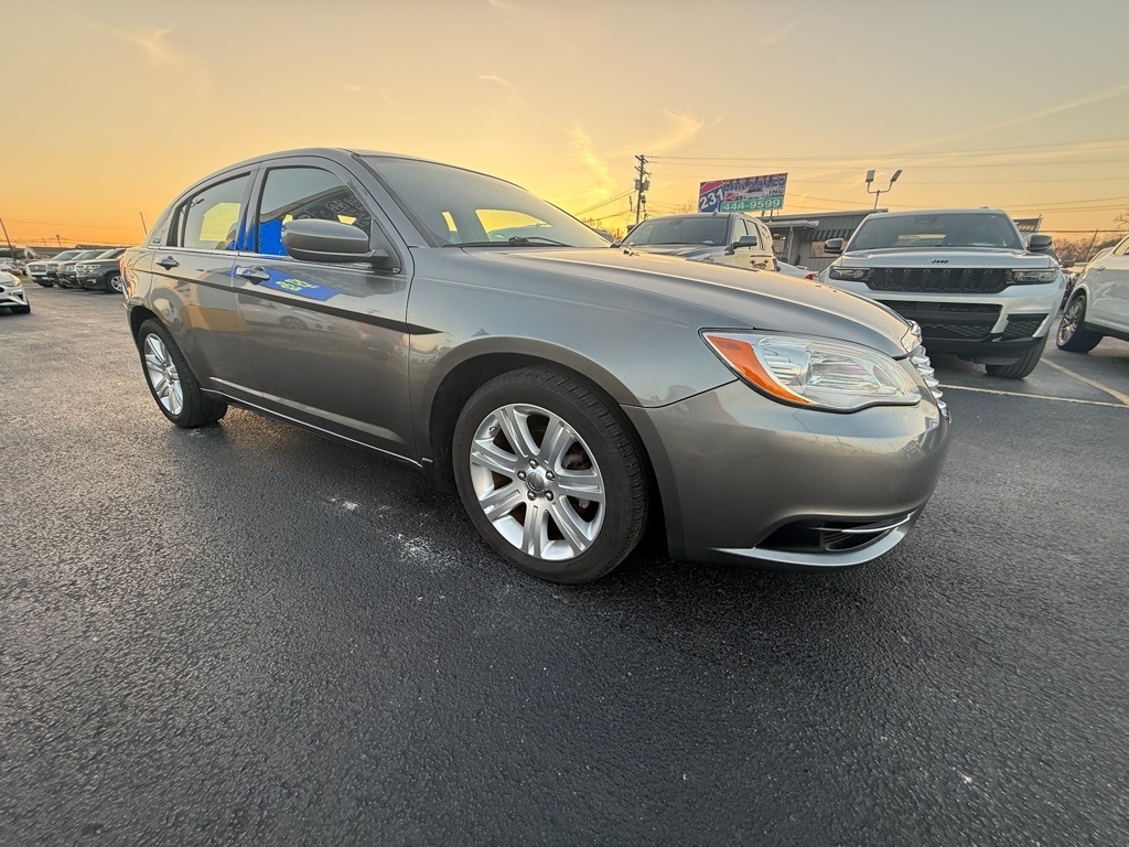 Chrysler 200 LX 2012