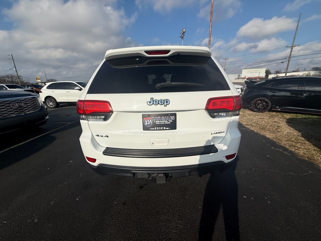 Jeep Grand Cherokee Laredo 4WD 2015