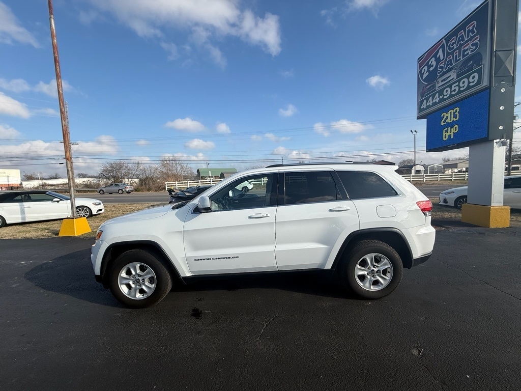 Jeep Grand Cherokee Laredo 4WD 2015