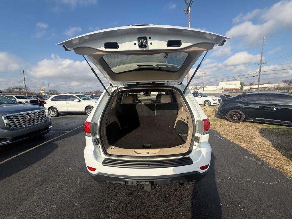 Jeep Grand Cherokee Laredo 4WD 2015