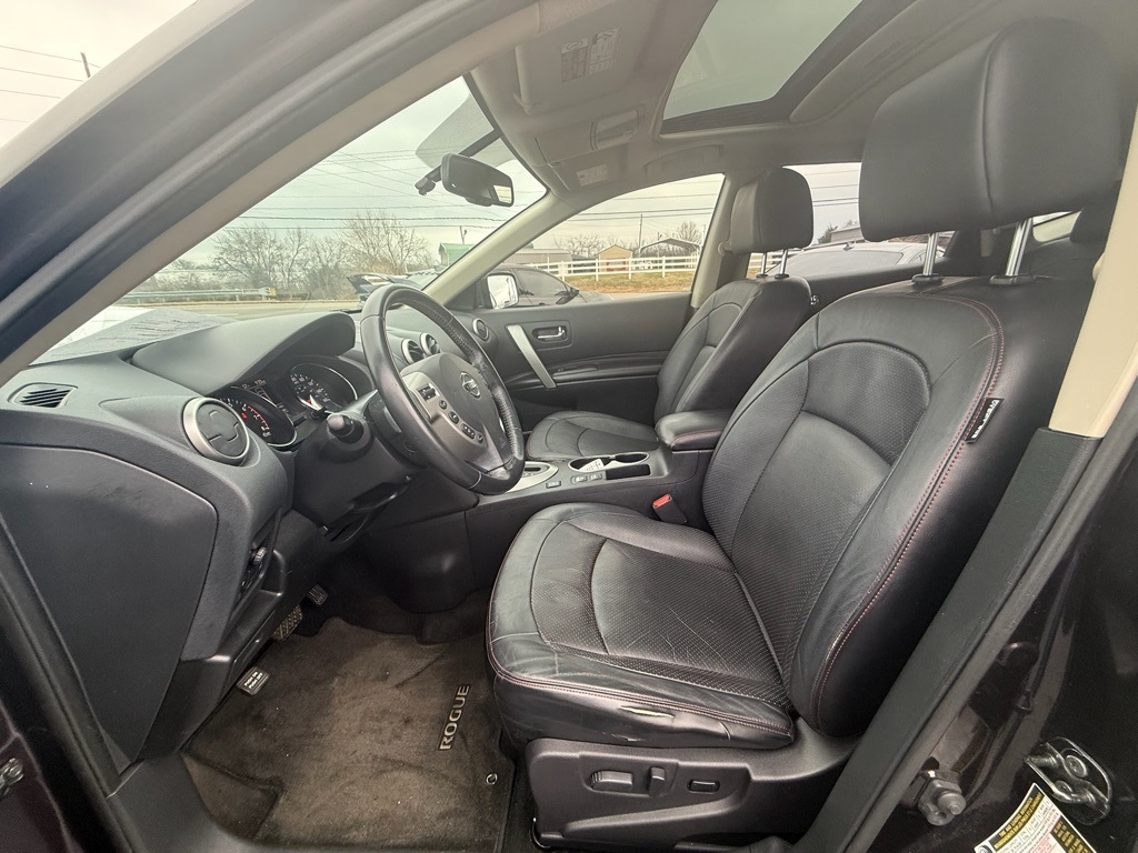 Nissan Rogue SL AWD 2012