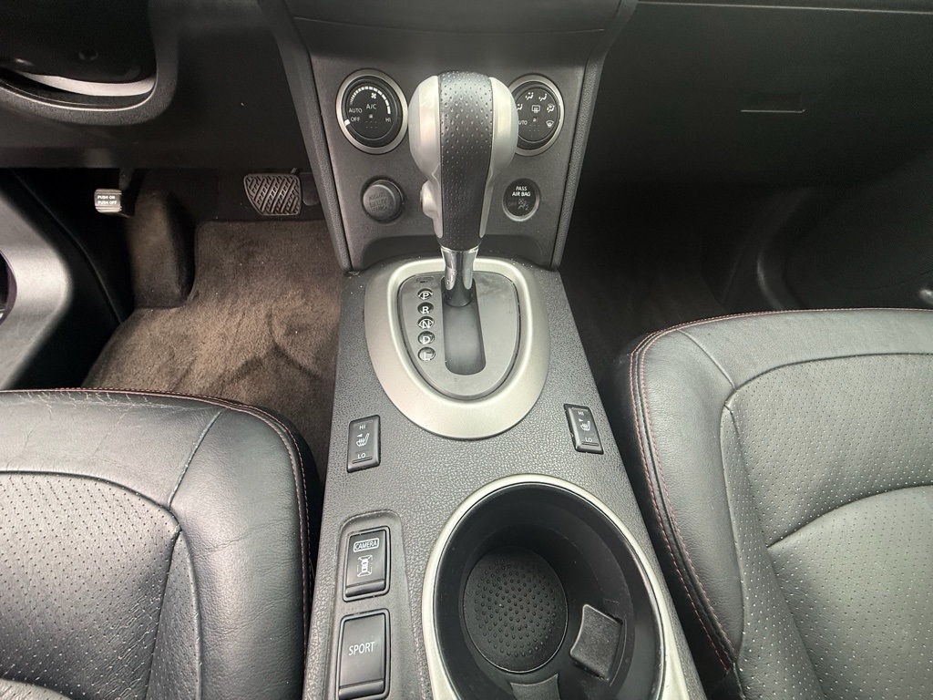 Nissan Rogue SL AWD 2012