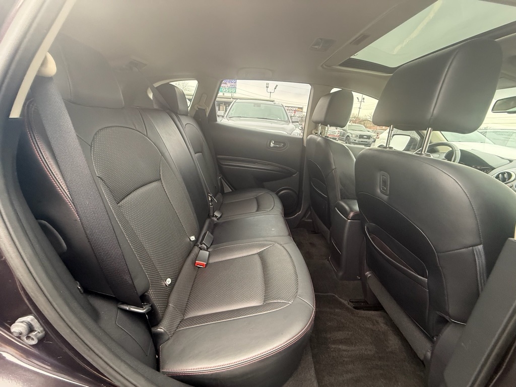 Nissan Rogue SL AWD 2012