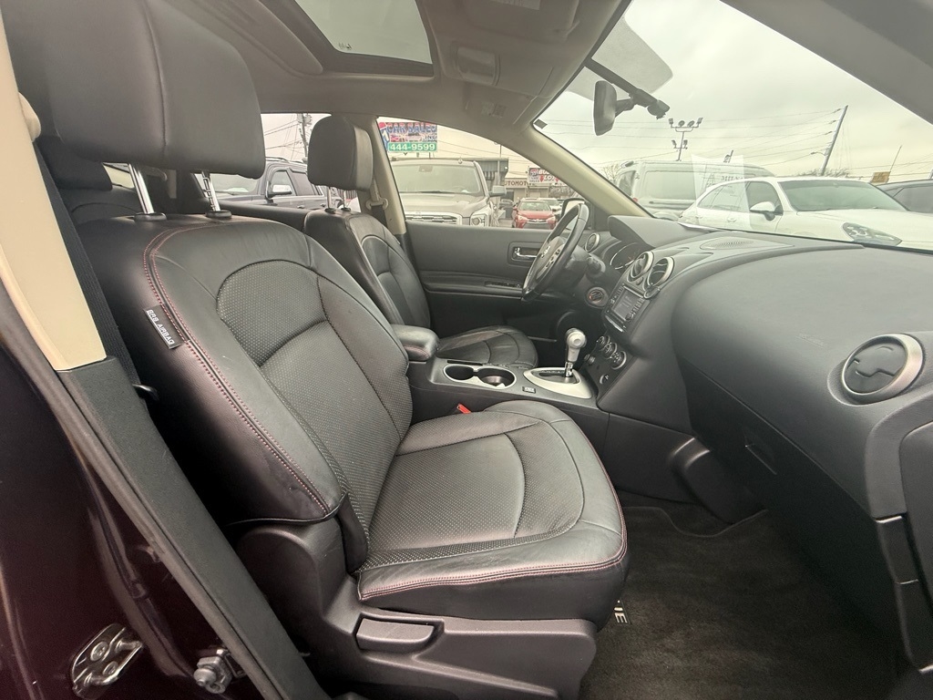 Nissan Rogue SL AWD 2012