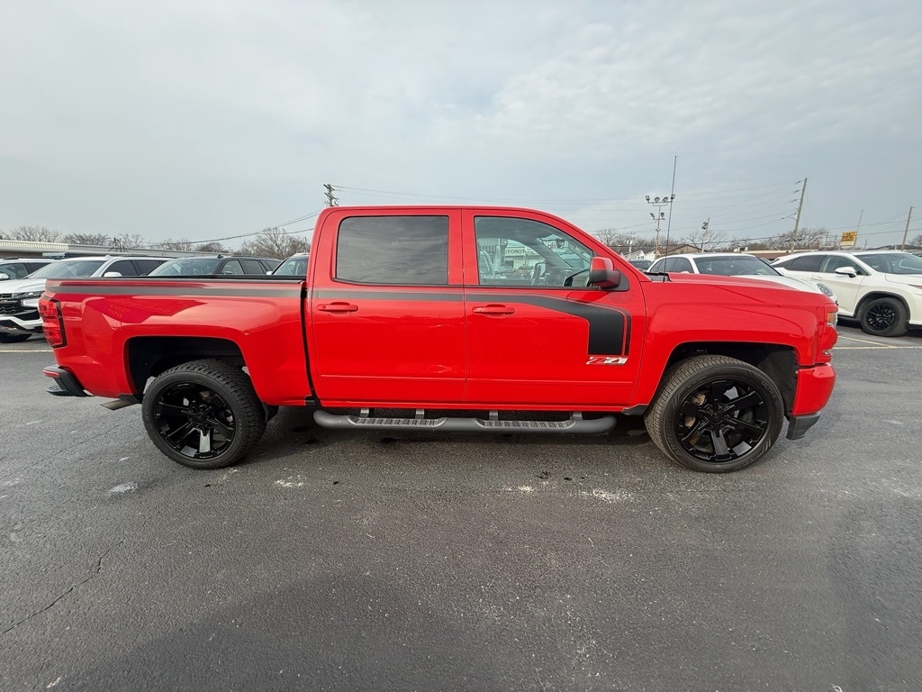 Chevrolet Silverado 1500 LT Crew Cab 4WD 2018