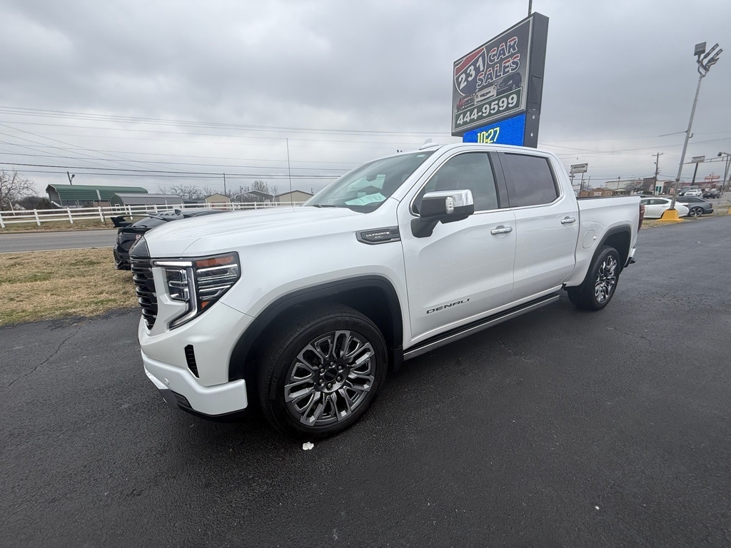 GMC Sierra 1500 Denali Ultimate Crew Cab 4WD 2023