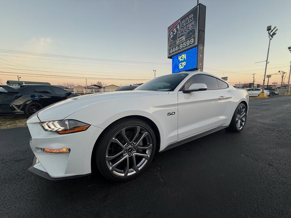 Ford Mustang GT Premium Coupe 2021