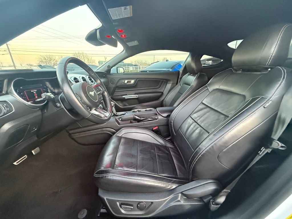 Ford Mustang GT Premium Coupe 2021