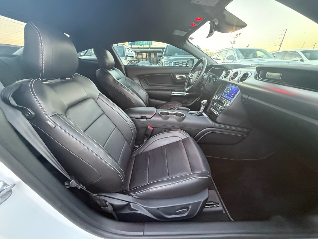 Ford Mustang GT Premium Coupe 2021