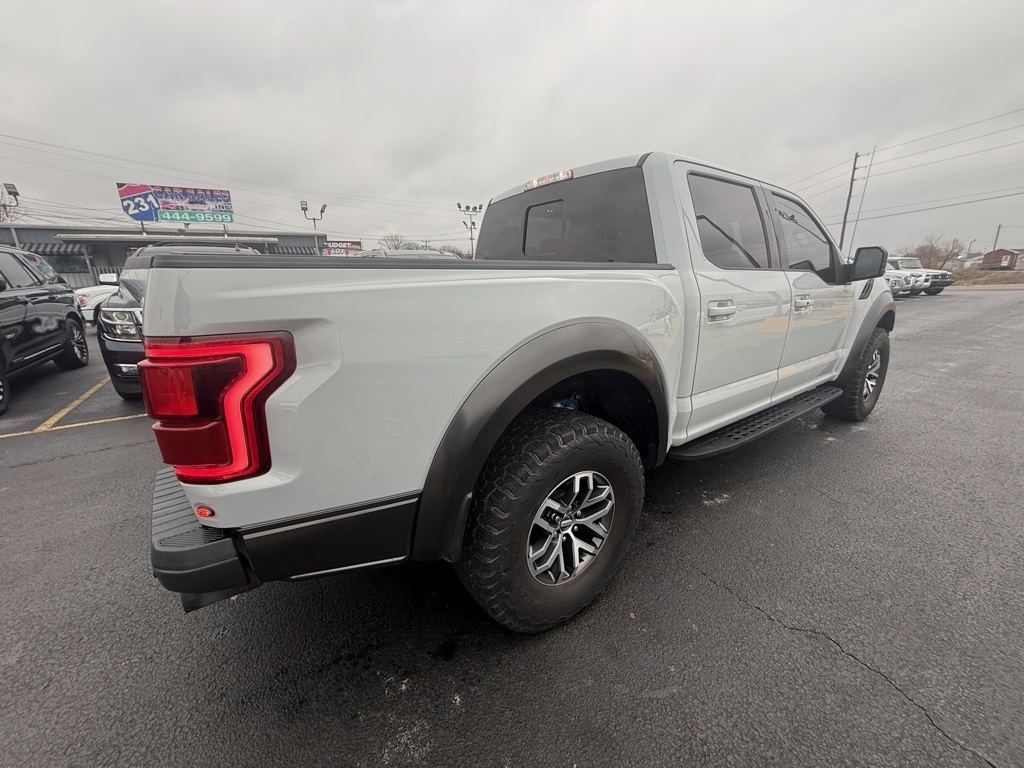 Ford F-150 Raptor SuperCrew 4WD 2017