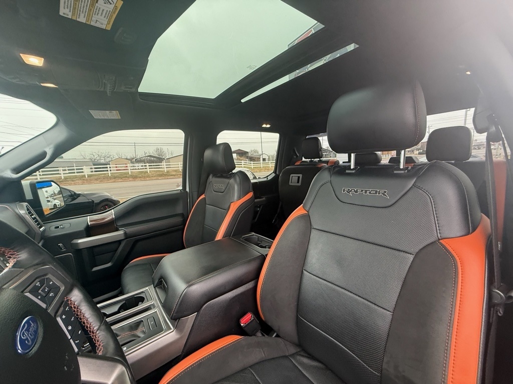 Ford F-150 Raptor SuperCrew 4WD 2017