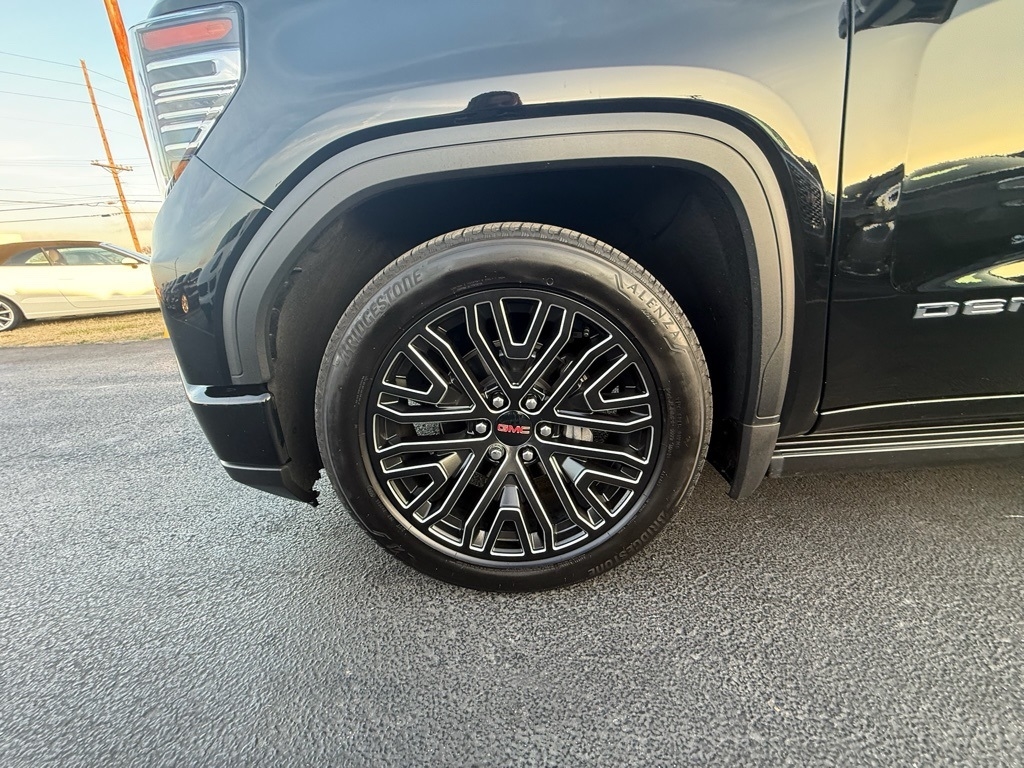 GMC Sierra 1500 Denali Crew Cab Short Box 4WD 2024