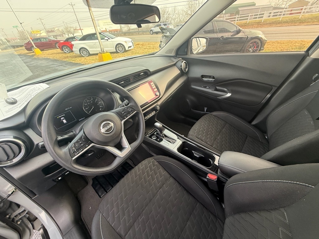 Nissan Kicks SV 2022