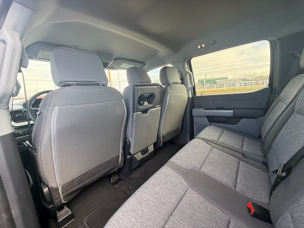 Ford F-250 SD XL Crew Cab 4WD 2024