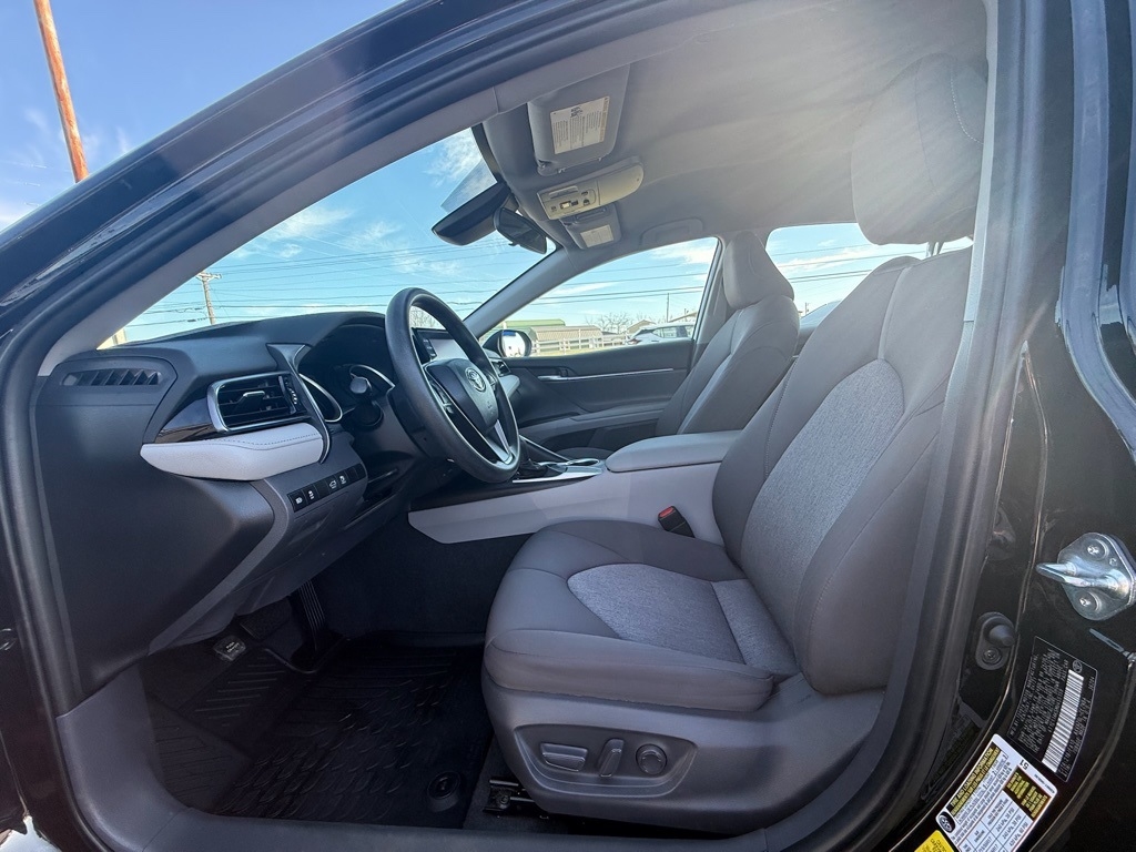 Toyota Camry LE 2021