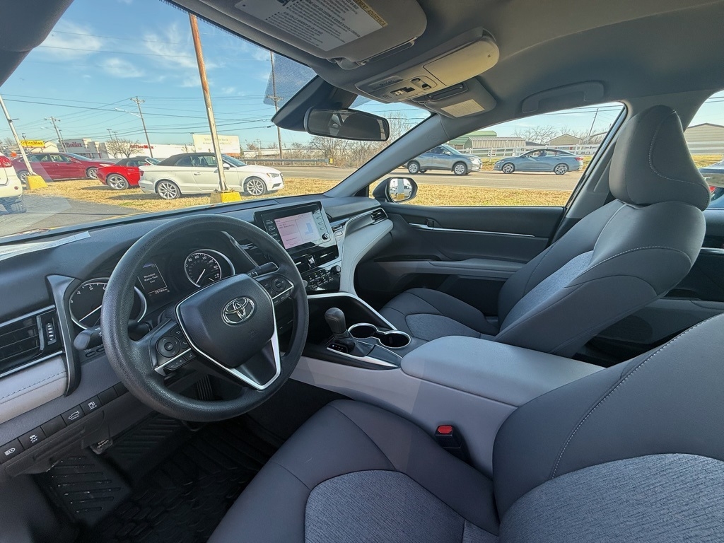 Toyota Camry LE 2021